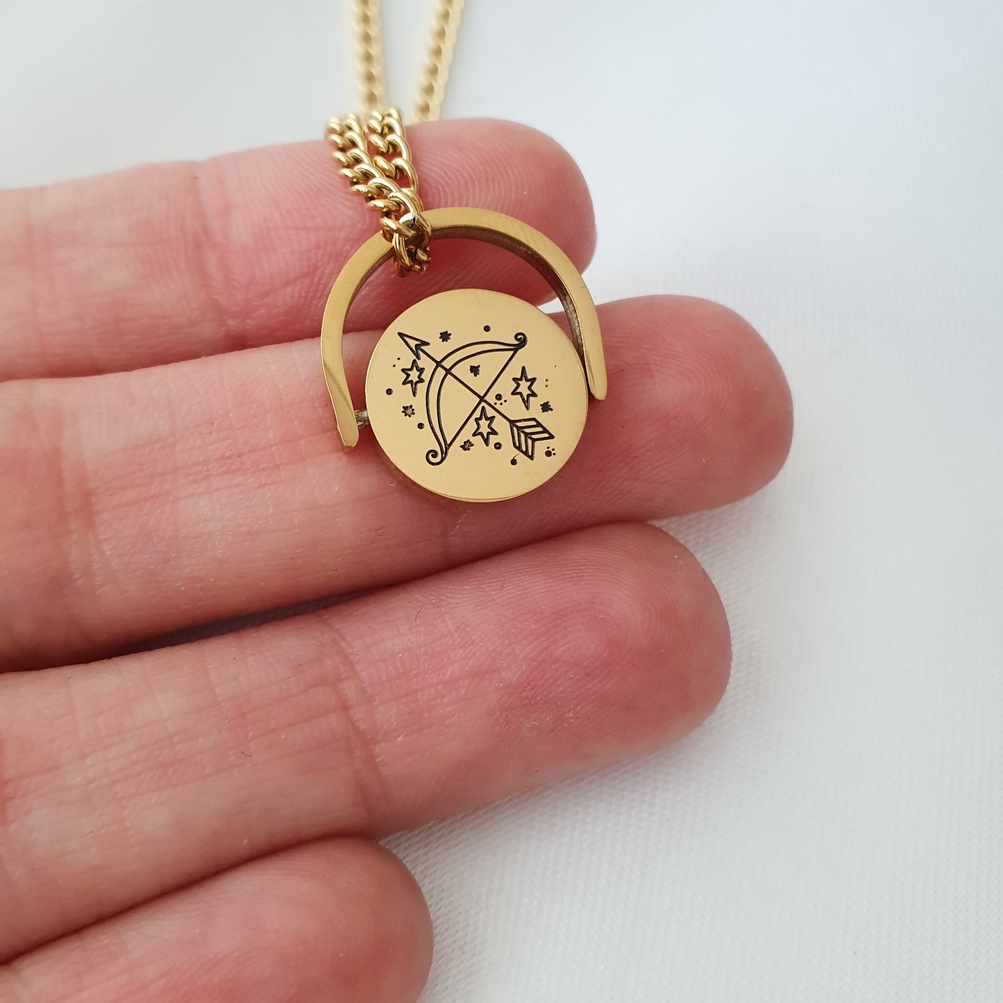 Collar Zodiaco Glam (Liquidación, solo quedan Acuario, Aries, Géminis, Cáncer y Leo disponibles)