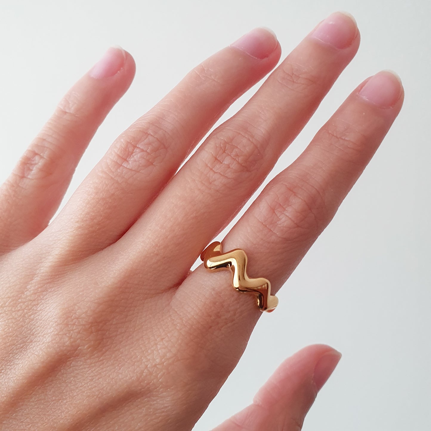 Anillo Wavy