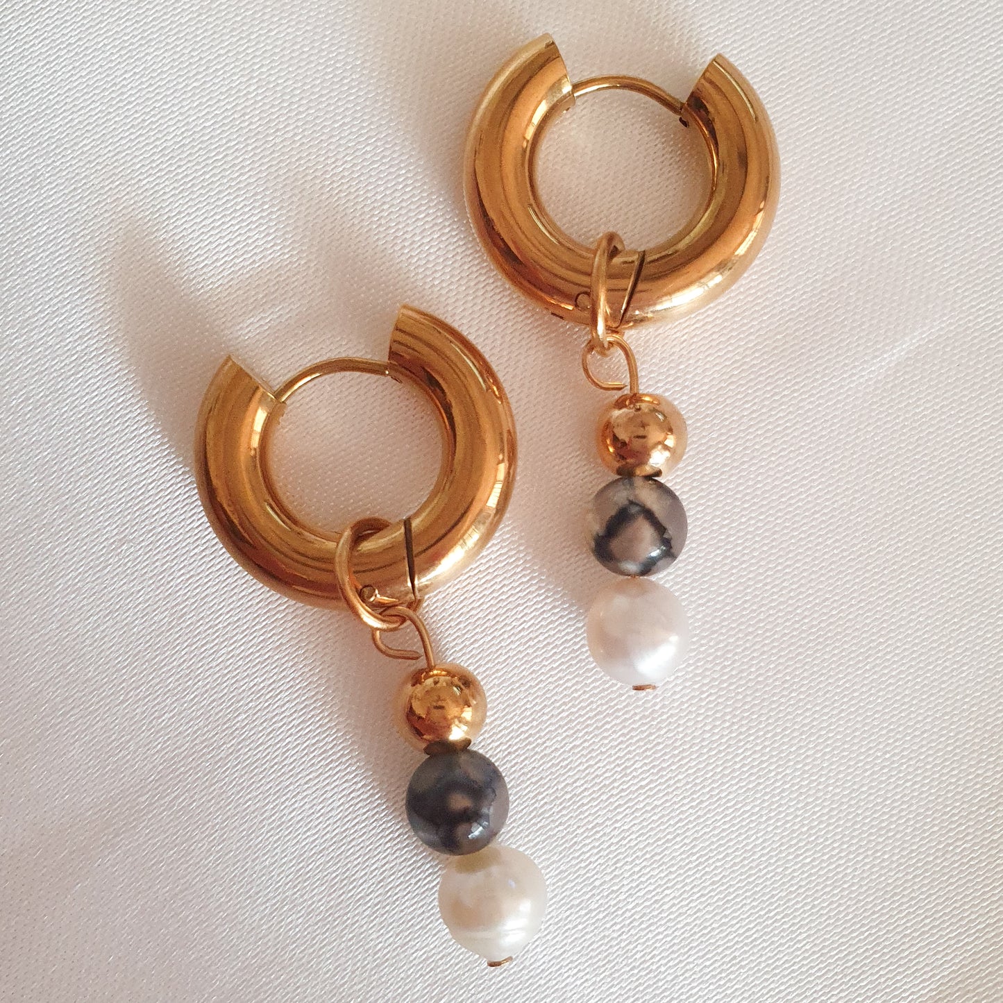 Aretes María