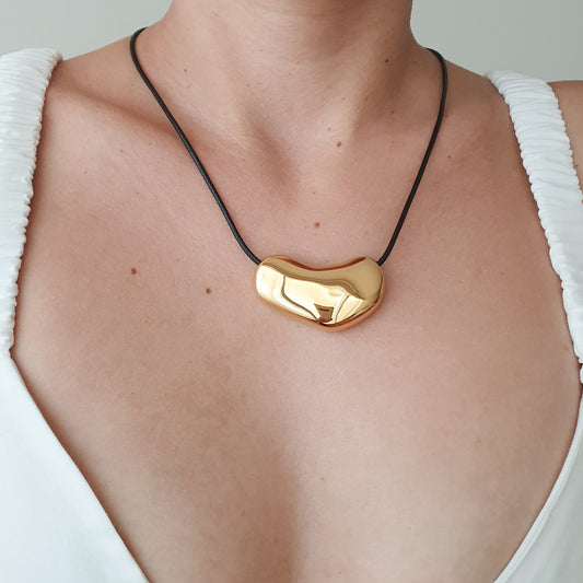 Collar Valentina