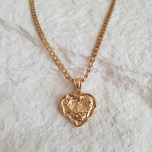 Collar Love Spell