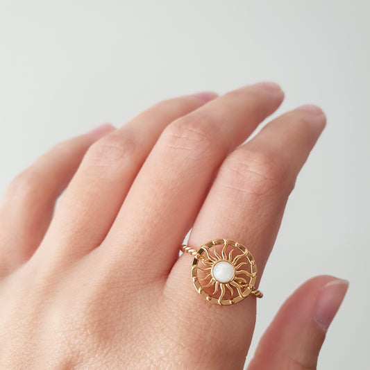 Anillo Sol (blanco) ajustable