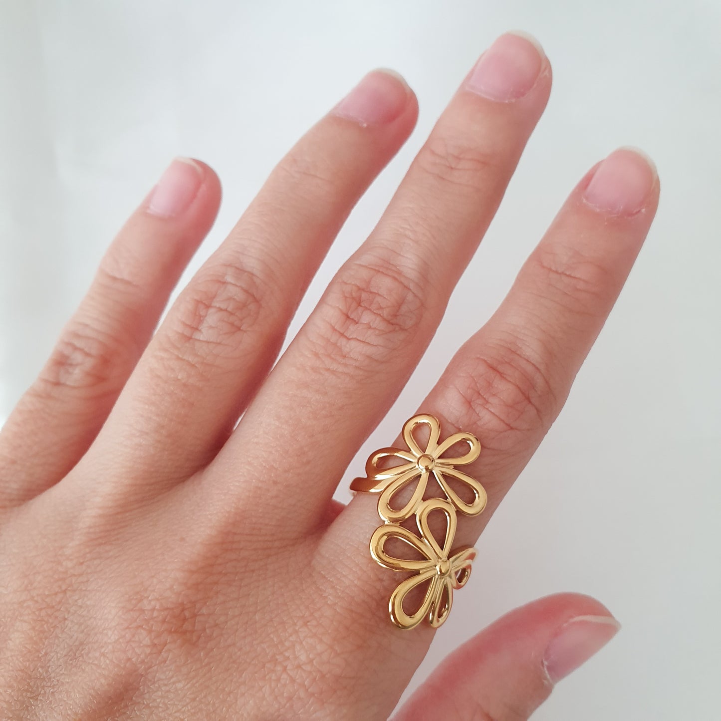 Anillo Petunia (ajustable)