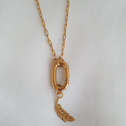 Charm Pluma