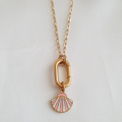 Charm Concha blanco con rosa