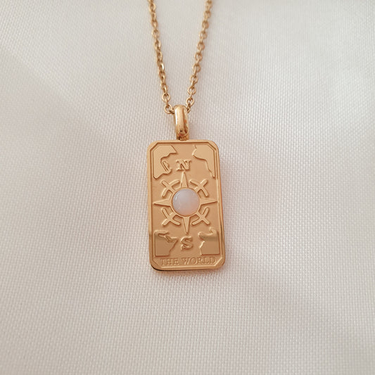 Collar The world tarot